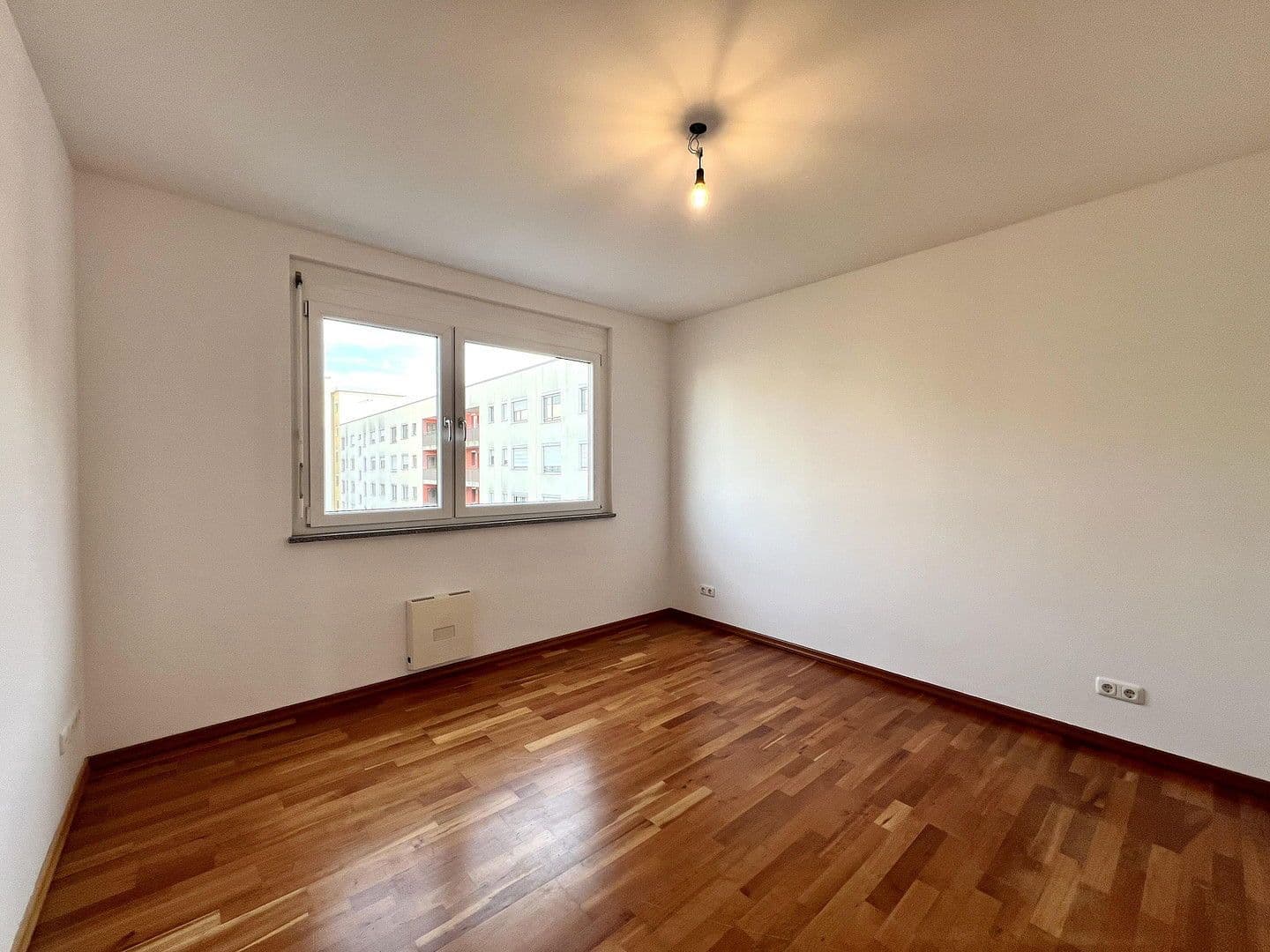 Predaj bytu 3-izbový 79 m², Cosimastraße 173, München, Bavorsko Predaj bytu 3-izbový 79 m², Cosimastraße 173, München, Bavorsko