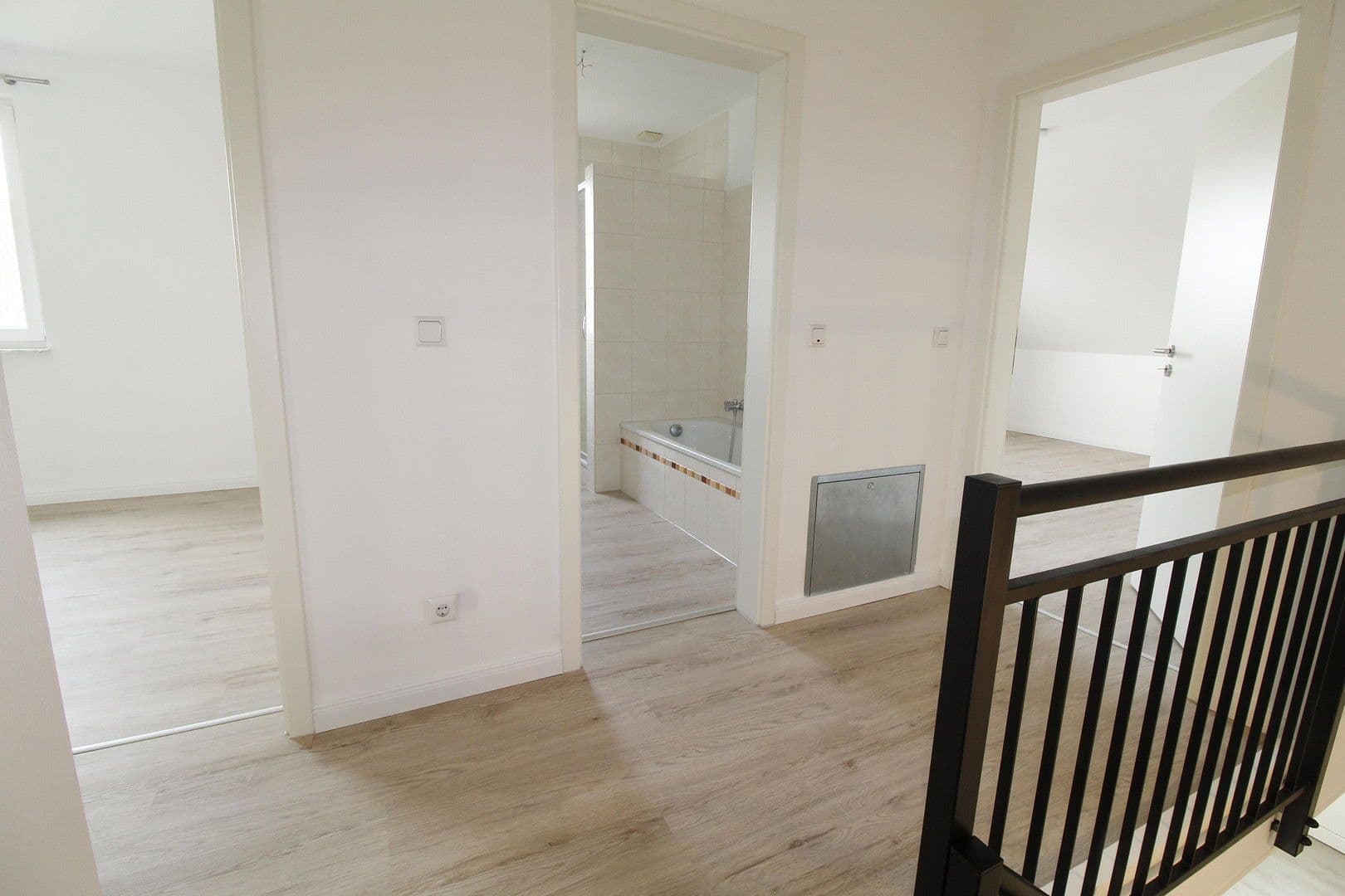 Prenájom domu 101 m², pozemek 500 m², Fichtenweg 35, Bad Fallingbostel, Dolné Sasko Prenájom domu 101 m², pozemek 500 m², Fichtenweg 35, Bad Fallingbostel, Dolné Sasko