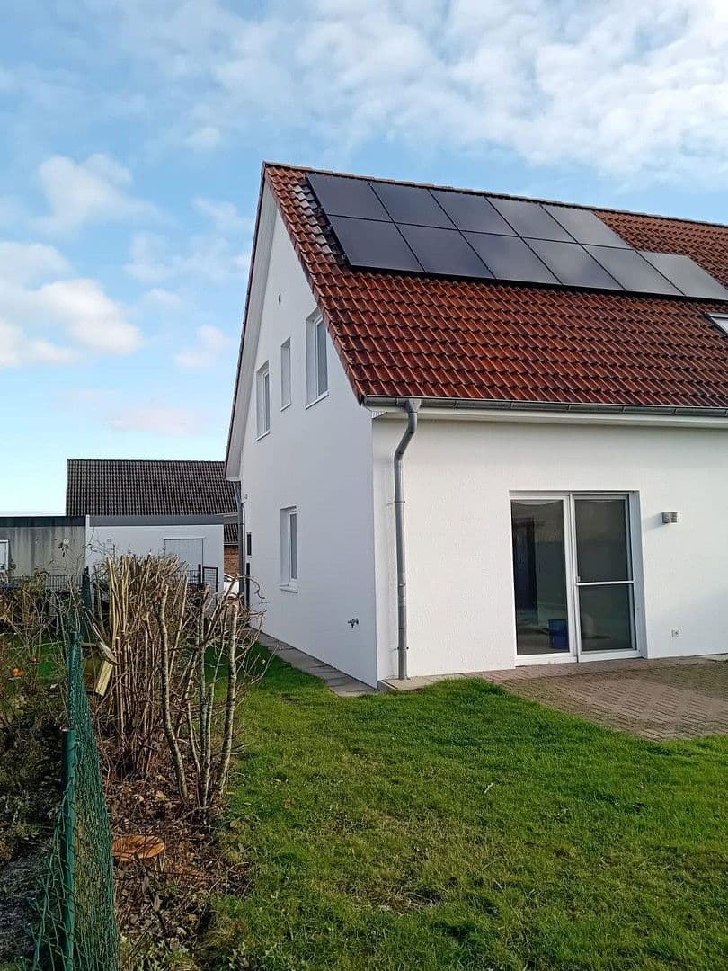 Prenájom domu 101 m², pozemek 500 m², Fichtenweg 35, Bad Fallingbostel, Dolné Sasko Prenájom domu 101 m², pozemek 500 m², Fichtenweg 35, Bad Fallingbostel, Dolné Sasko