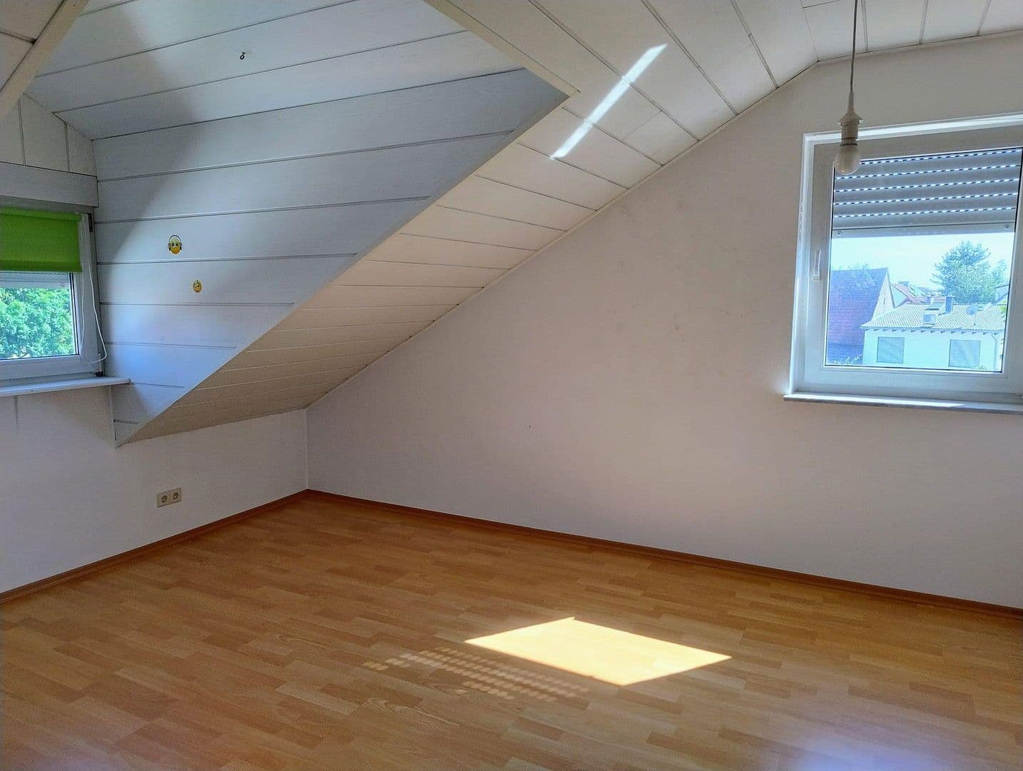Predaj bytu 3-izbový 97 m², Sudetenstraße 7, Forst, Bádensko-Wurttembersko Predaj bytu 3-izbový 97 m², Sudetenstraße 7, Forst, Bádensko-Wurttembersko