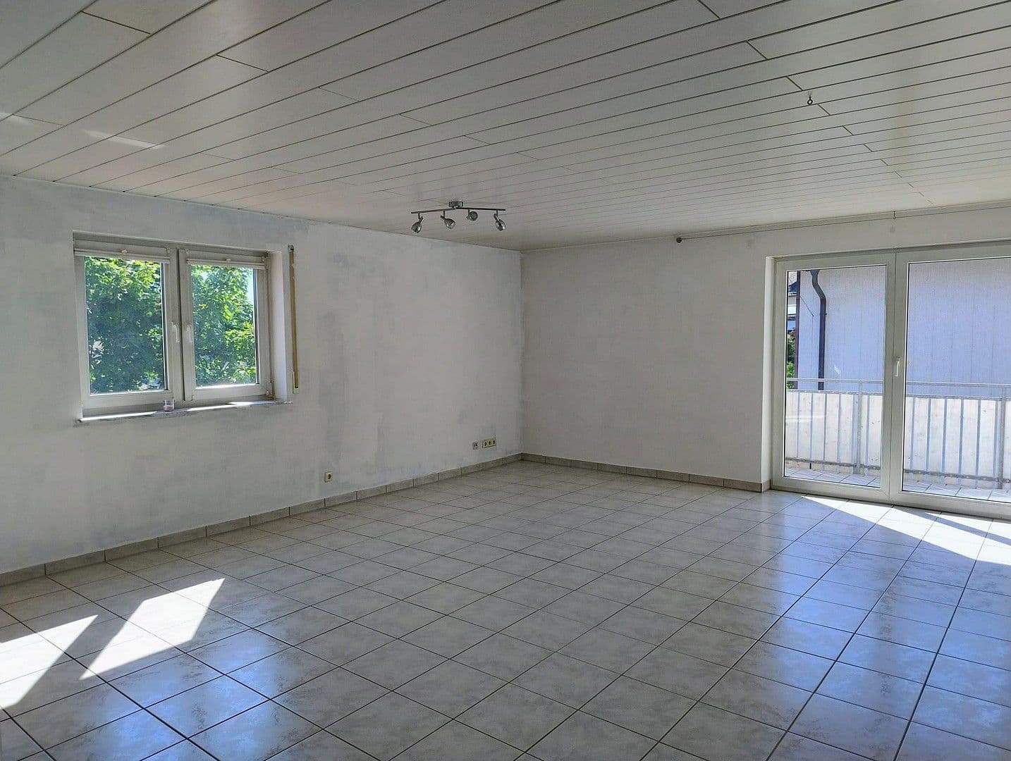 Predaj bytu 3-izbový 97 m², Sudetenstraße 7, Forst, Bádensko-Wurttembersko Predaj bytu 3-izbový 97 m², Sudetenstraße 7, Forst, Bádensko-Wurttembersko