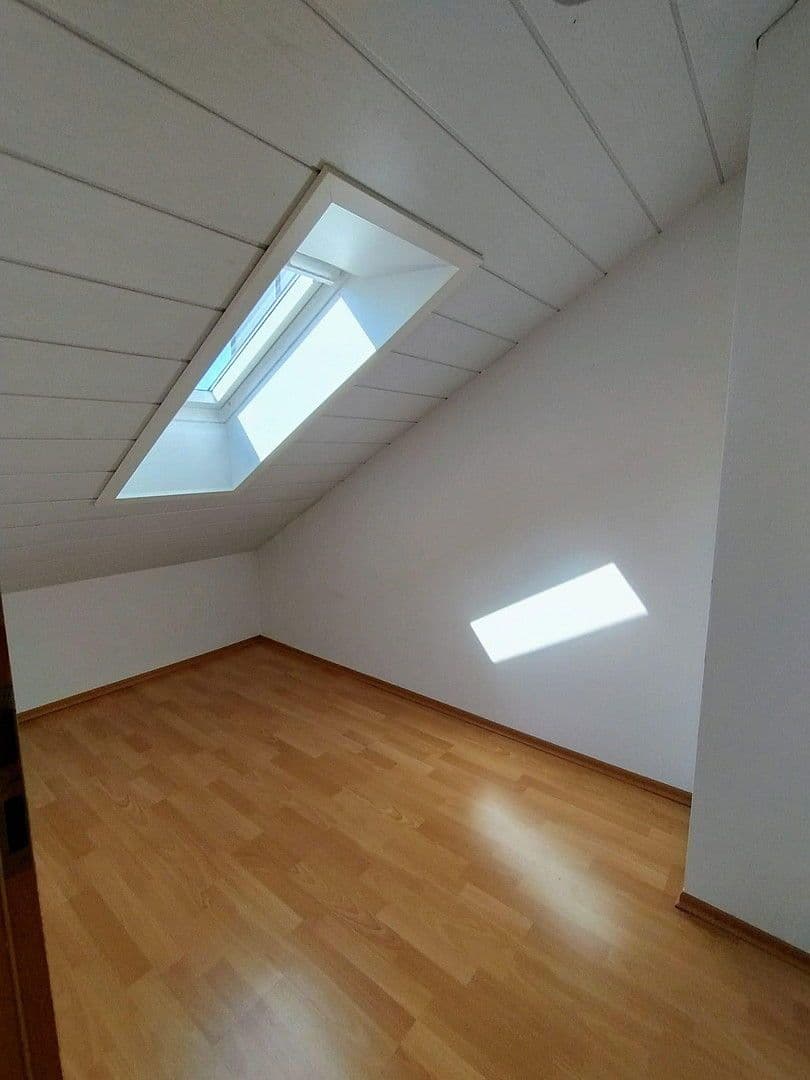 Predaj bytu 3-izbový 97 m², Sudetenstraße 7, Forst, Bádensko-Wurttembersko Predaj bytu 3-izbový 97 m², Sudetenstraße 7, Forst, Bádensko-Wurttembersko