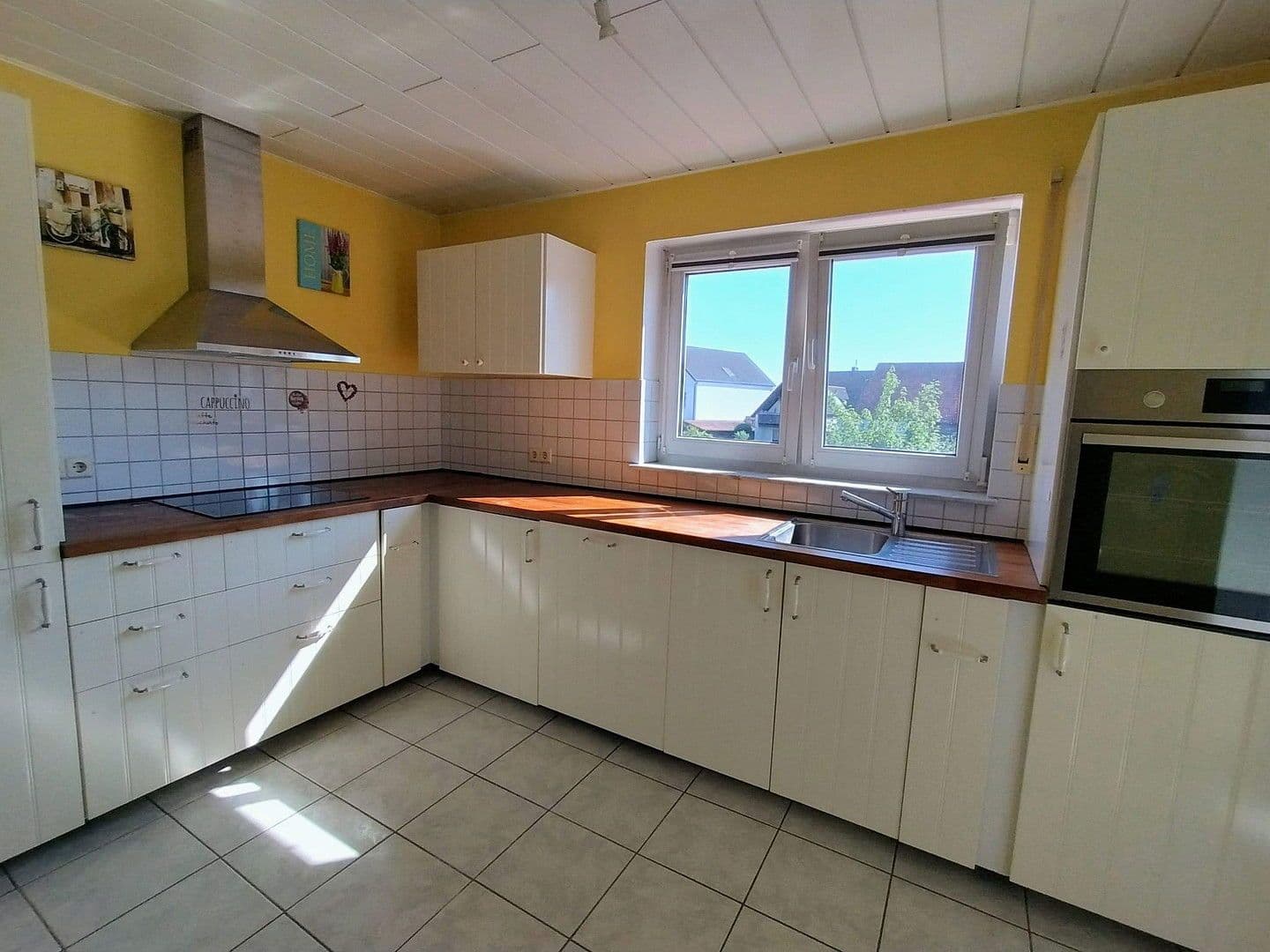 Predaj bytu 3-izbový 97 m², Sudetenstraße 7, Forst, Bádensko-Wurttembersko Predaj bytu 3-izbový 97 m², Sudetenstraße 7, Forst, Bádensko-Wurttembersko