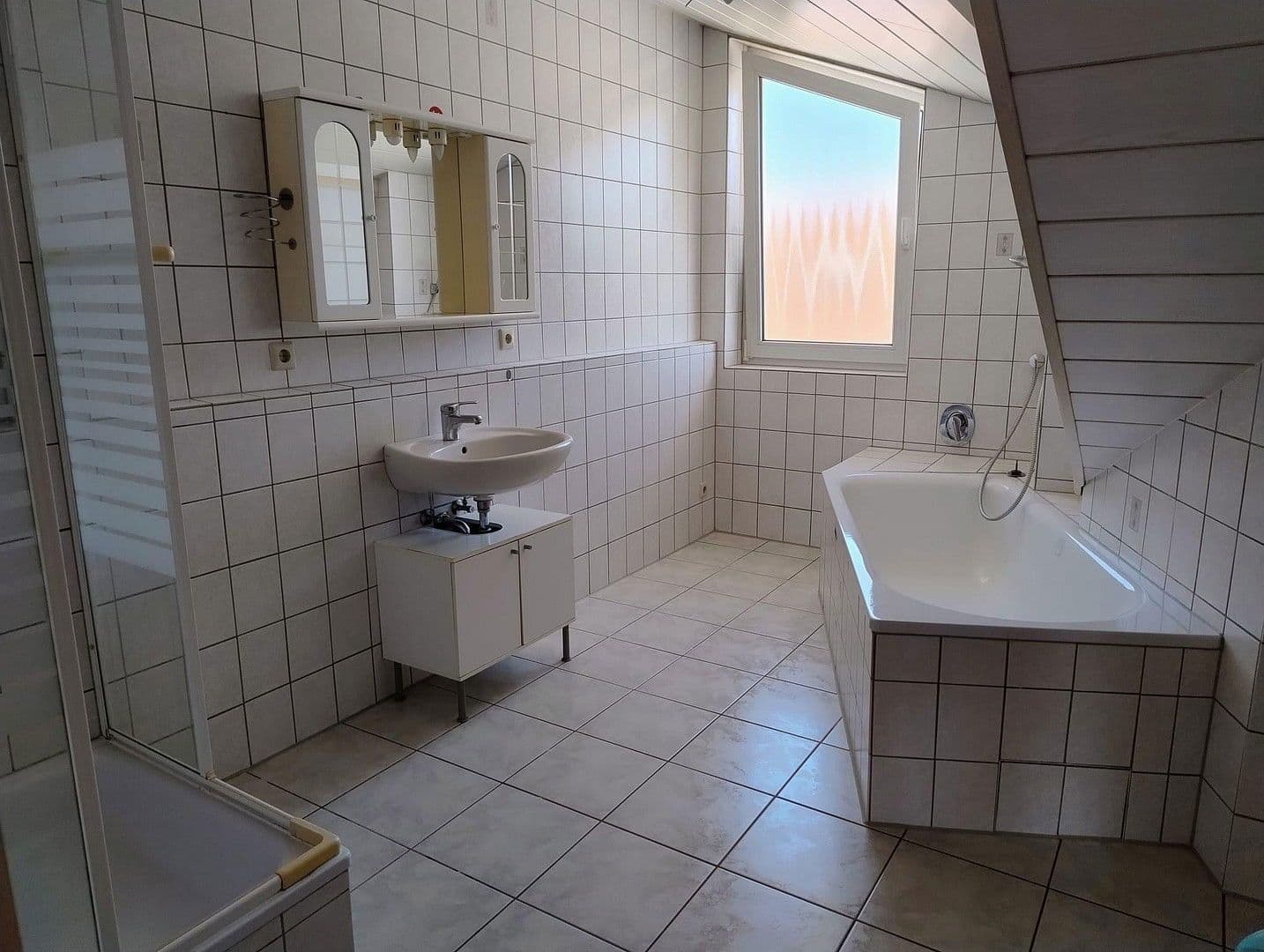 Predaj bytu 3-izbový 97 m², Sudetenstraße 7, Forst, Bádensko-Wurttembersko Predaj bytu 3-izbový 97 m², Sudetenstraße 7, Forst, Bádensko-Wurttembersko