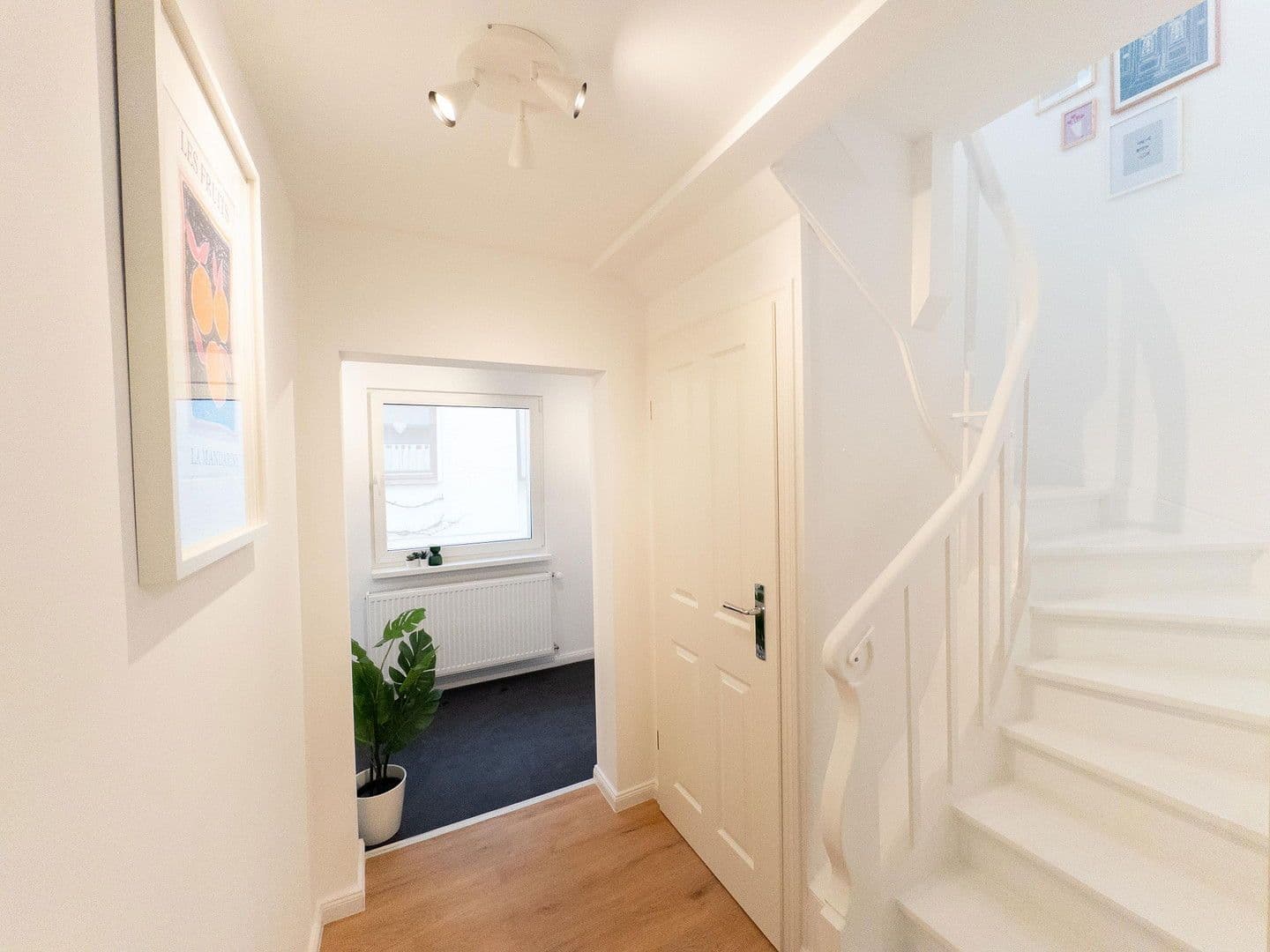 Predaj domu 131 m², pozemek 521 m², Höpenweg 9, Seevetal, Dolné Sasko Predaj domu 131 m², pozemek 521 m², Höpenweg 9, Seevetal, Dolné Sasko