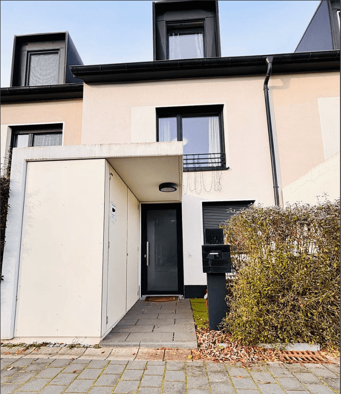 Predaj domu 146 m², pozemek 194 m², Erlangen, Bavorsko Predaj domu 146 m², pozemek 194 m², Erlangen, Bavorsko