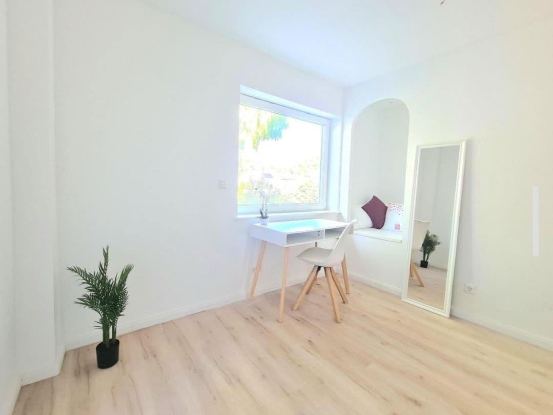 Predaj domu 111 m², pozemek 124 m², Wulmstorfer Ring, Hamburg, Hamburg Predaj domu 111 m², pozemek 124 m², Wulmstorfer Ring, Hamburg, Hamburg