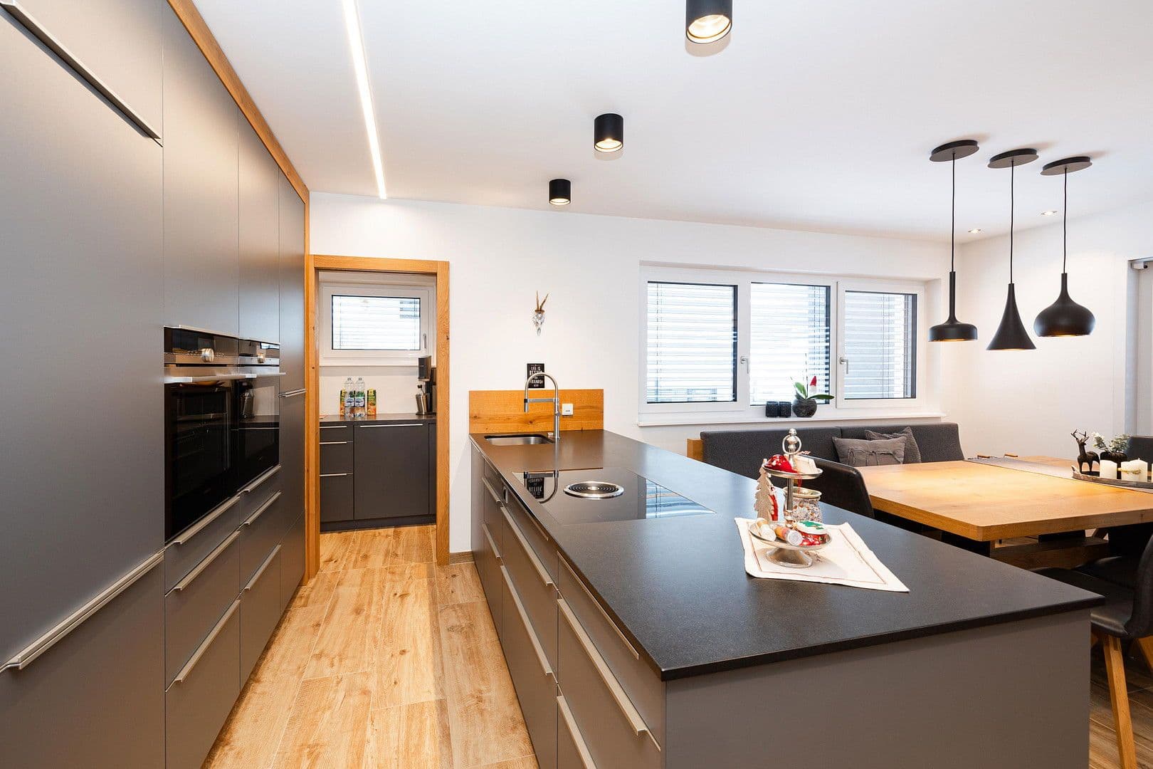 Predaj domu 169 m², pozemek 604 m², Pfarrwerfen, Salzbursko Predaj domu 169 m², pozemek 604 m², Pfarrwerfen, Salzbursko