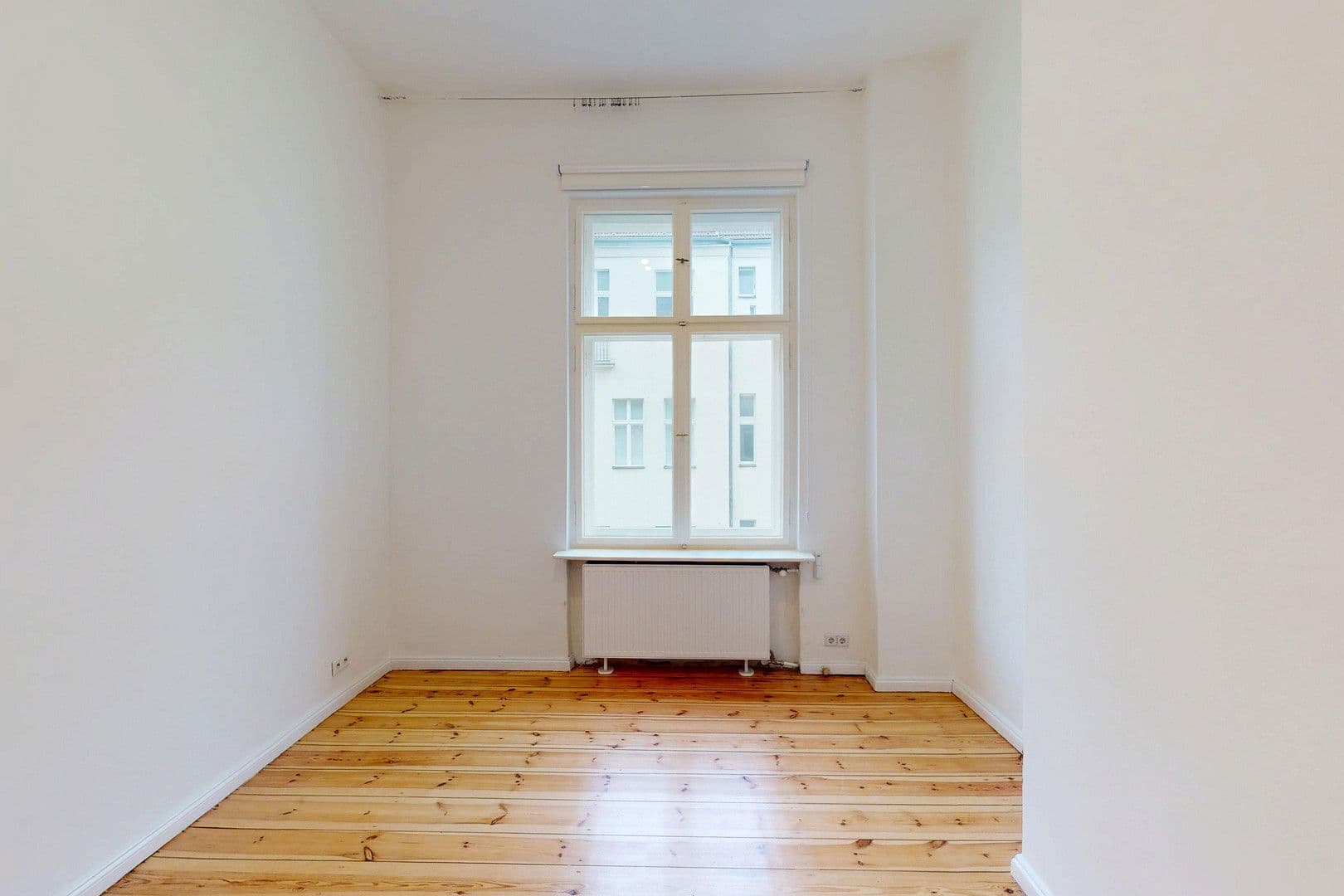 Predaj bytu 2-izbový 57 m², Berlin, Berlín Predaj bytu 2-izbový 57 m², Berlin, Berlín