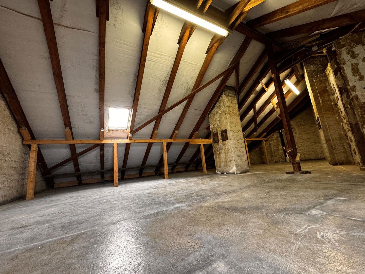 Predaj bytu 2-izbový 64 m², Am Rößlebad 9, Augsburg, Bavorsko Predaj bytu 2-izbový 64 m², Am Rößlebad 9, Augsburg, Bavorsko