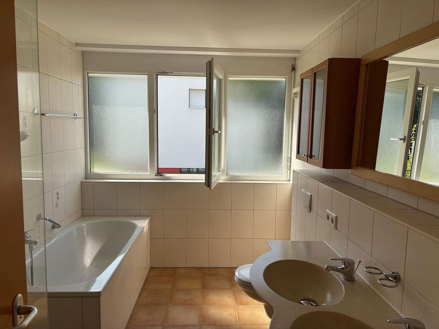 Prenájom bytu 5-izbový 114 m², Föhrichhof, Stuttgart, Bádensko-Wurttembersko Prenájom bytu 5-izbový 114 m², Föhrichhof, Stuttgart, Bádensko-Wurttembersko