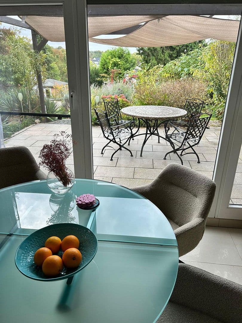 Predaj domu 161 m², pozemek 598 m², Essen, Severné Porýnie - Westfálsko Predaj domu 161 m², pozemek 598 m², Essen, Severné Porýnie - Westfálsko