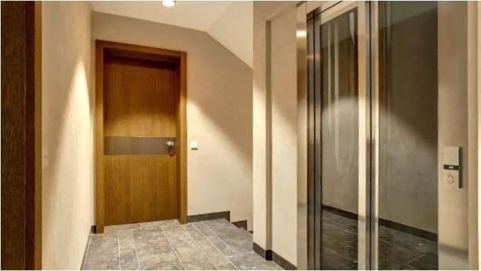 Prenájom bytu 2-izbový 68 m², Fürstenackerstraße 42, München - Solln, Bavorsko Prenájom bytu 2-izbový 68 m², Fürstenackerstraße 42, München - Solln, Bavorsko