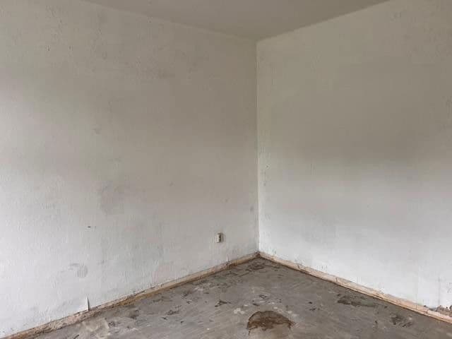 Predaj domu 120 m², pozemek 795 m², Falkenberg 12, Briesen (Mark), Brandenbursko Predaj domu 120 m², pozemek 795 m², Falkenberg 12, Briesen (Mark), Brandenbursko