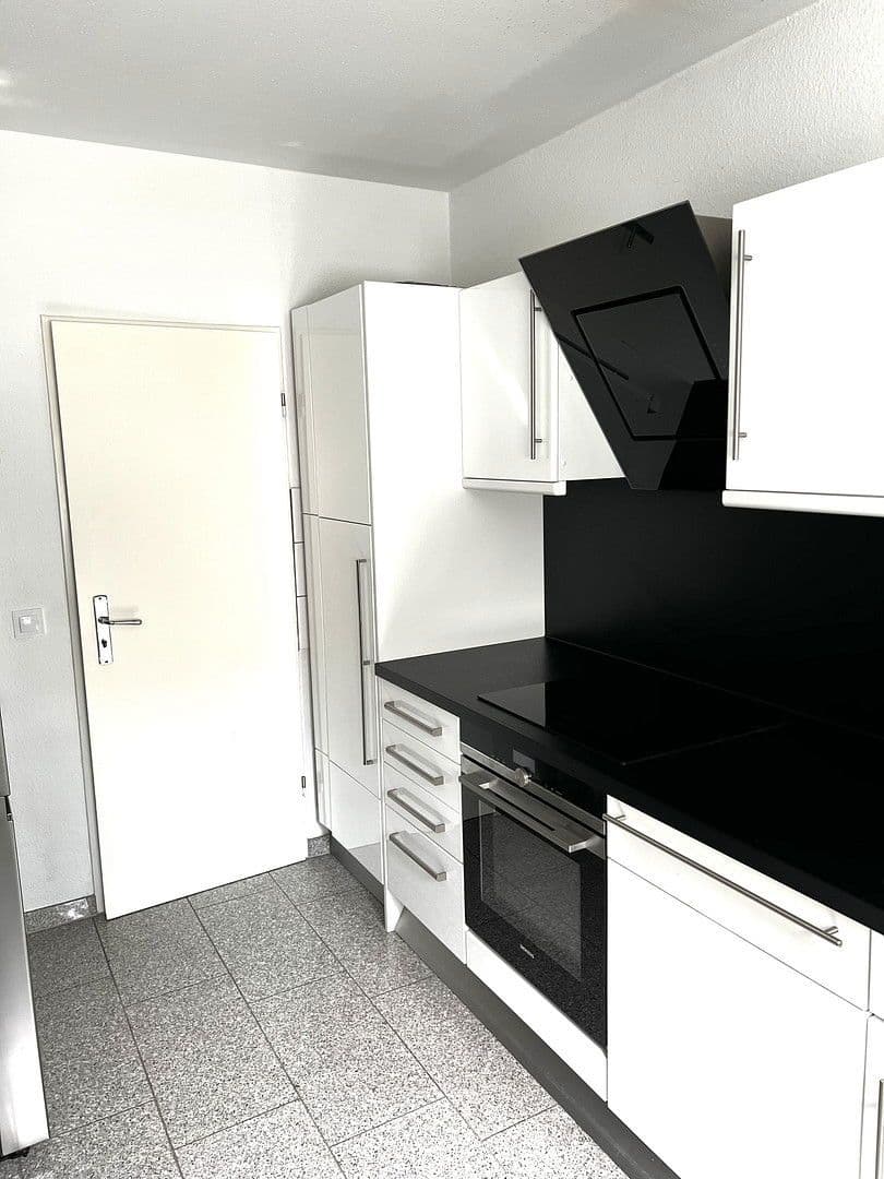 Predaj bytu 4-izbový 111 m², Moselstrasse , 9, Essen, Severné Porýnie - Westfálsko Predaj bytu 4-izbový 111 m², Moselstrasse , 9, Essen, Severné Porýnie - Westfálsko