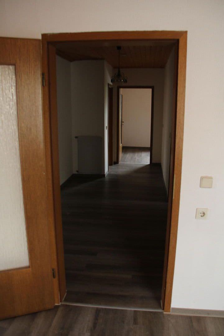 Prenájom domu 165 m², pozemek 585 m², Ingelheim am Rhein, Porýnie-Falcko Prenájom domu 165 m², pozemek 585 m², Ingelheim am Rhein, Porýnie-Falcko