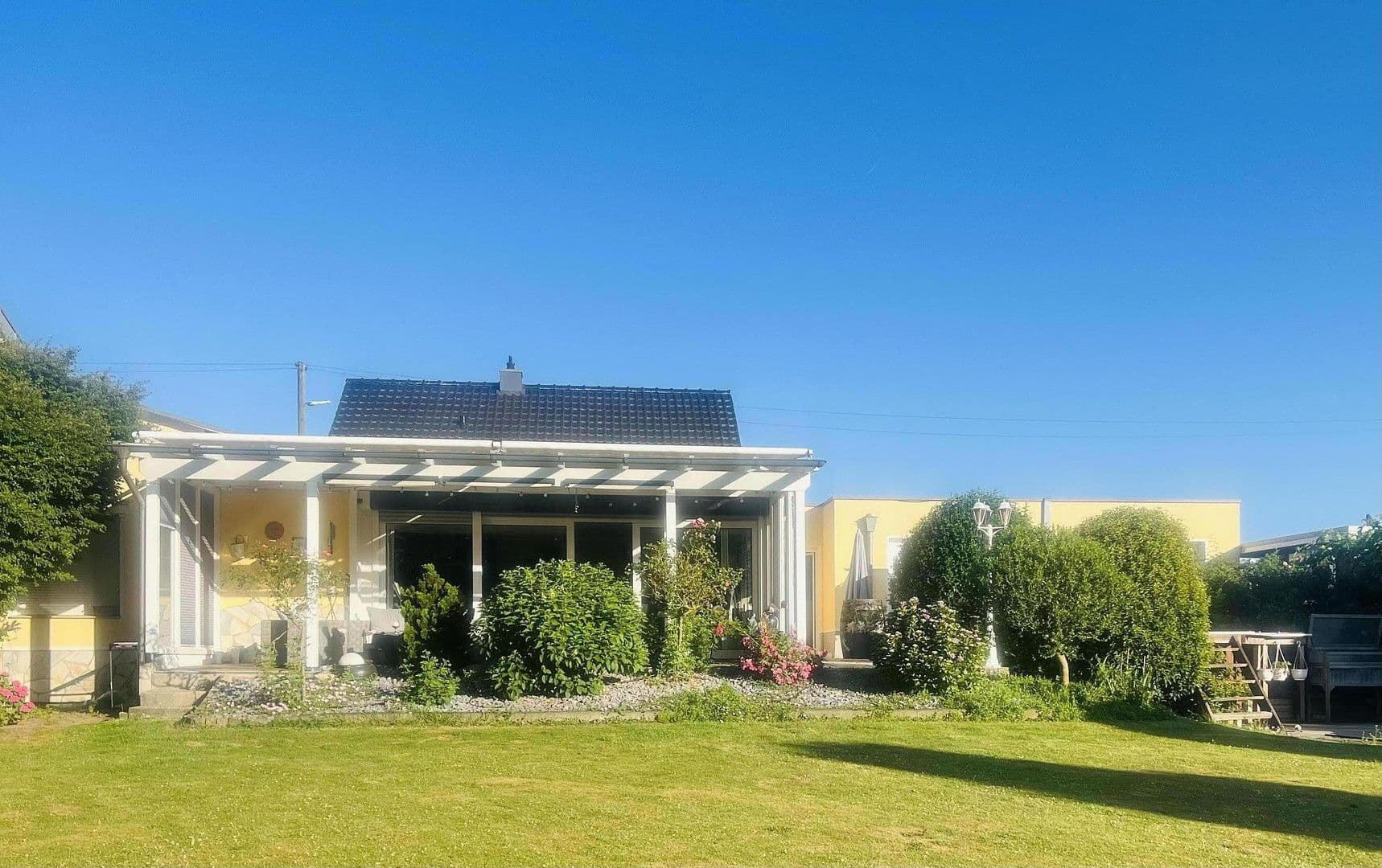 Predaj domu 280 m², pozemek 709 m², Korschenbroich, Severné Porýnie - Westfálsko Predaj domu 280 m², pozemek 709 m², Korschenbroich, Severné Porýnie - Westfálsko