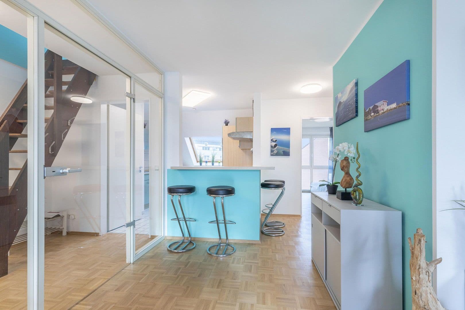 Predaj bytu 2-izbový 83 m², Neusserstr. 388, Köln, Severné Porýnie - Westfálsko Predaj bytu 2-izbový 83 m², Neusserstr. 388, Köln, Severné Porýnie - Westfálsko