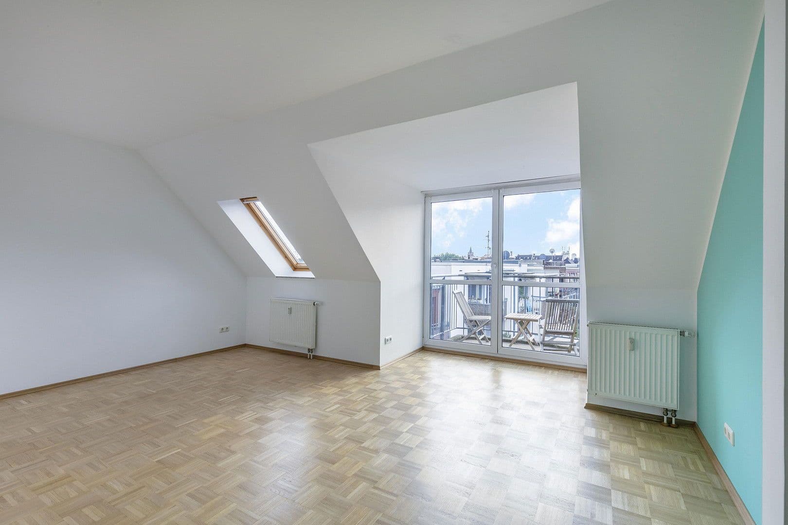 Predaj bytu 2-izbový 83 m², Neusserstr. 388, Köln, Severné Porýnie - Westfálsko Predaj bytu 2-izbový 83 m², Neusserstr. 388, Köln, Severné Porýnie - Westfálsko