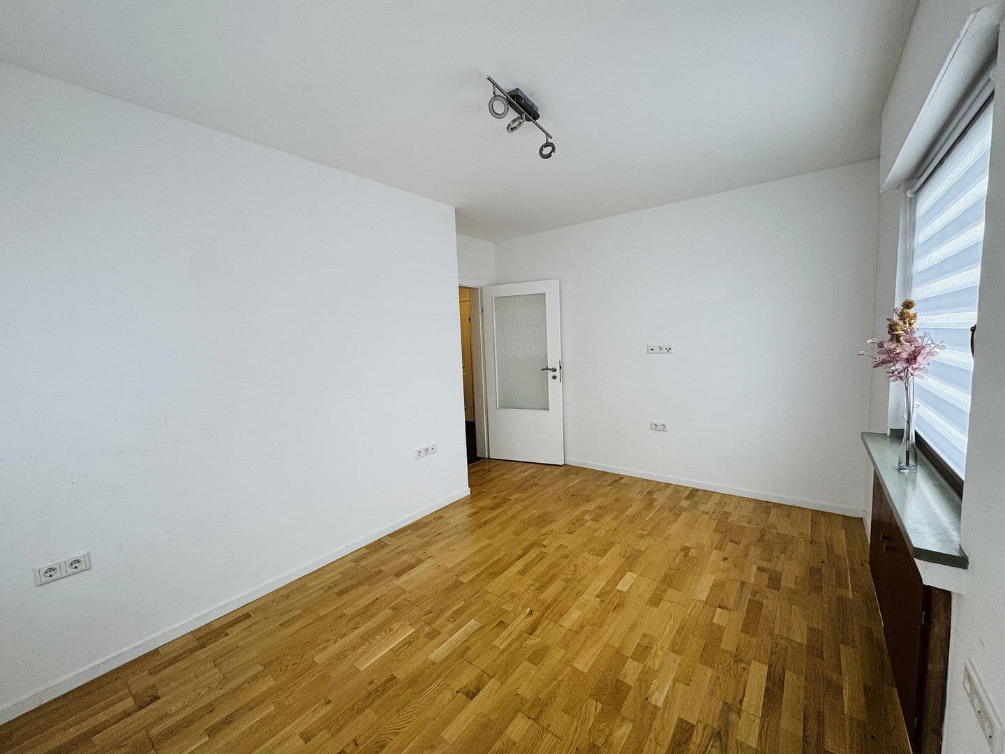 Predaj domu 182 m², pozemek 757 m², Aldenhoven, Severné Porýnie - Westfálsko Predaj domu 182 m², pozemek 757 m², Aldenhoven, Severné Porýnie - Westfálsko
