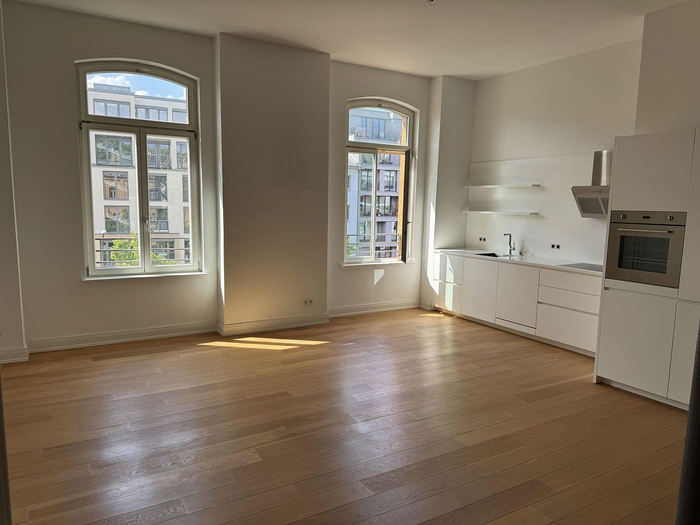 Predaj bytu 4-izbový 163 m², Berlin, Berlín Predaj bytu 4-izbový 163 m², Berlin, Berlín