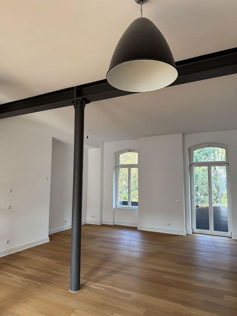 Predaj bytu 4-izbový 163 m², Berlin, Berlín Predaj bytu 4-izbový 163 m², Berlin, Berlín