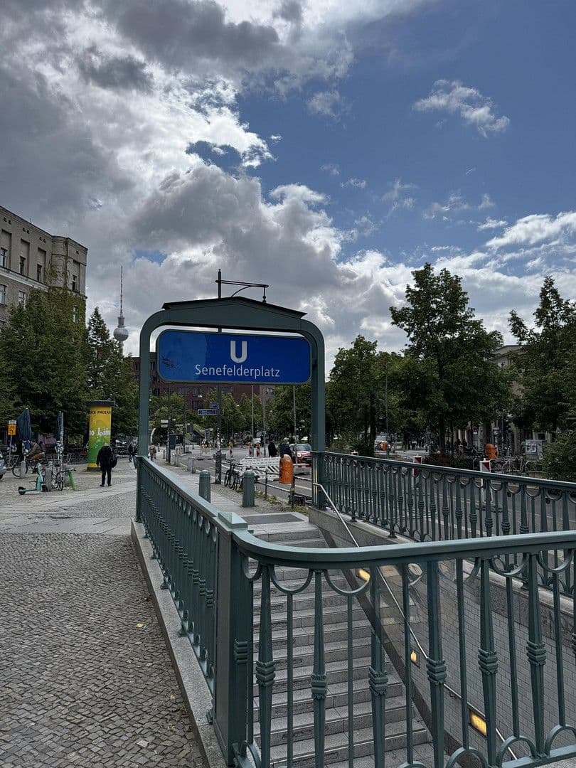 Predaj bytu 4-izbový 163 m², Berlin, Berlín Predaj bytu 4-izbový 163 m², Berlin, Berlín