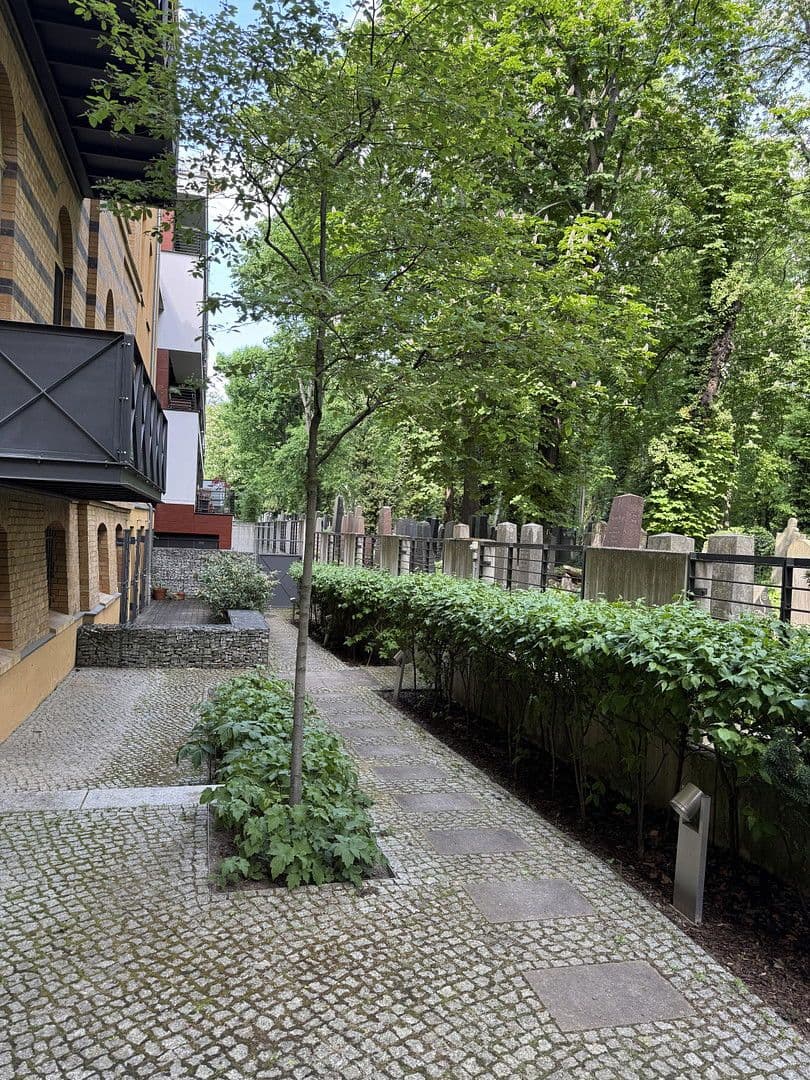 Predaj bytu 4-izbový 163 m², Berlin, Berlín Predaj bytu 4-izbový 163 m², Berlin, Berlín