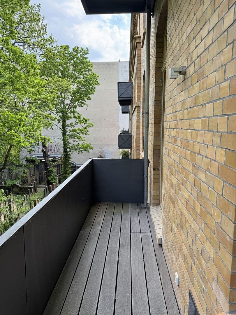 Predaj bytu 4-izbový 163 m², Berlin, Berlín Predaj bytu 4-izbový 163 m², Berlin, Berlín