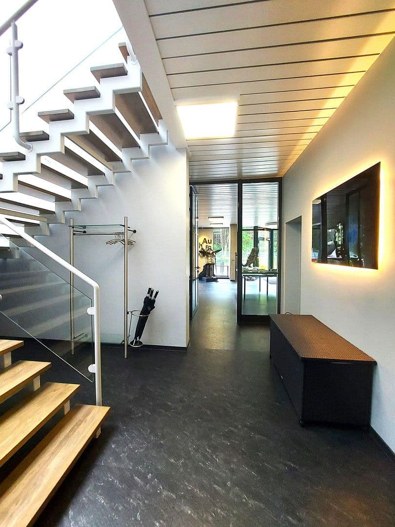 Prenájom kancelárie 840 m², Siemensstr. 26, Alzenau, Bavorsko Prenájom kancelárie 840 m², Siemensstr. 26, Alzenau, Bavorsko