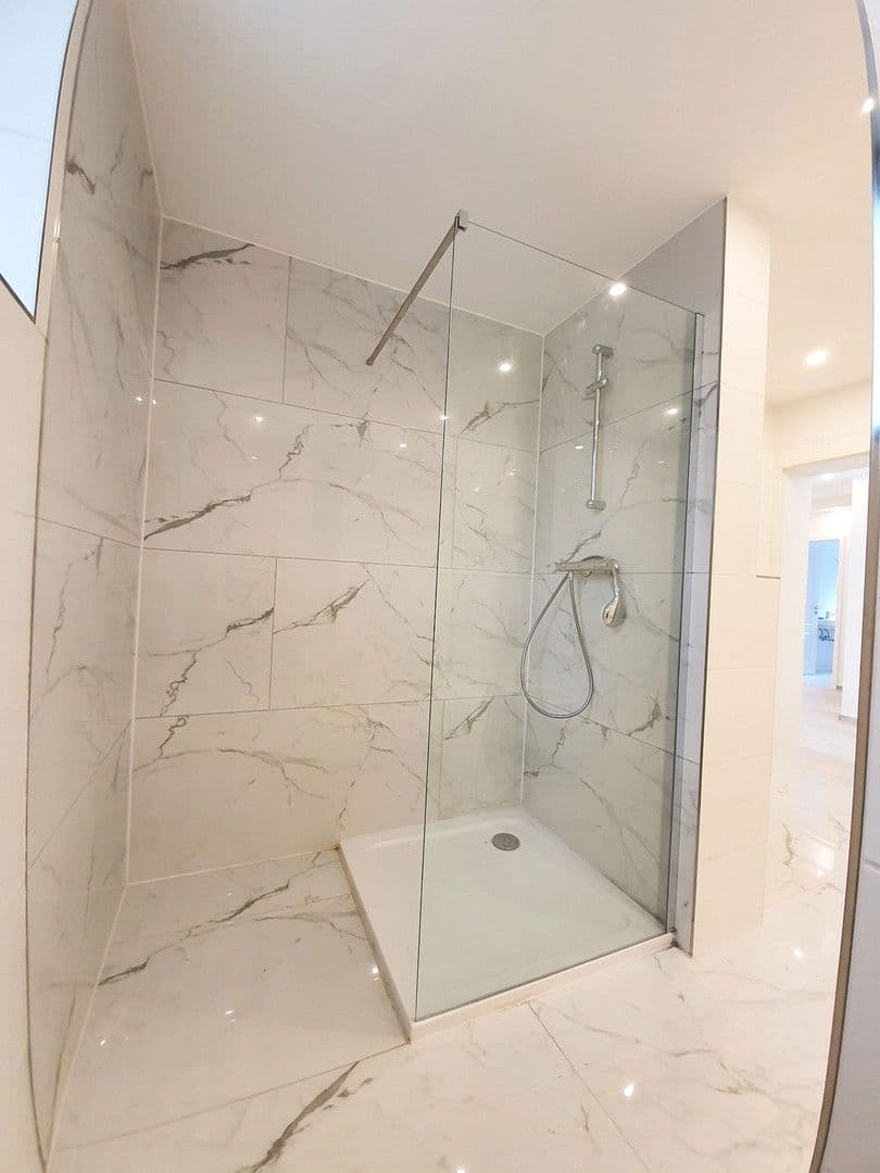 Predaj bytu 4-izbový 169 m², Pforzheim, Bádensko-Wurttembersko Predaj bytu 4-izbový 169 m², Pforzheim, Bádensko-Wurttembersko