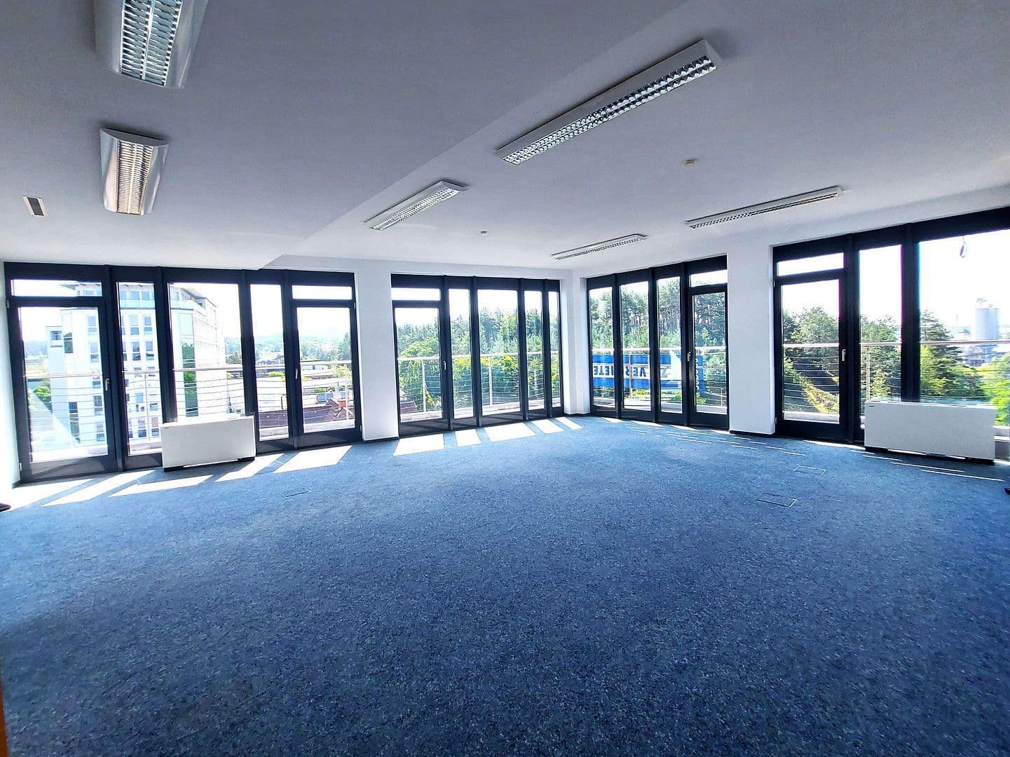 Prenájom kancelárie 3.510 m², Alzenau, Bavorsko Prenájom kancelárie 3.510 m², Alzenau, Bavorsko