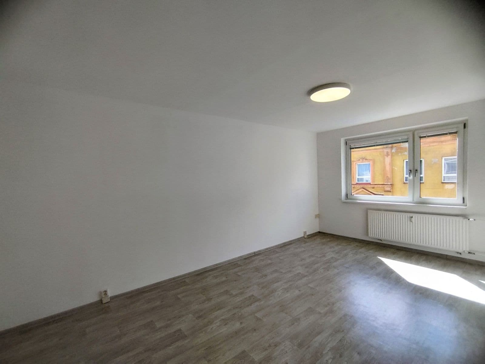 Predaj bytu 2-izbový 60 m², Pod nádražím, Kraslice, Karlovarský kraj Predaj bytu 2-izbový 60 m², Pod nádražím, Kraslice, Karlovarský kraj