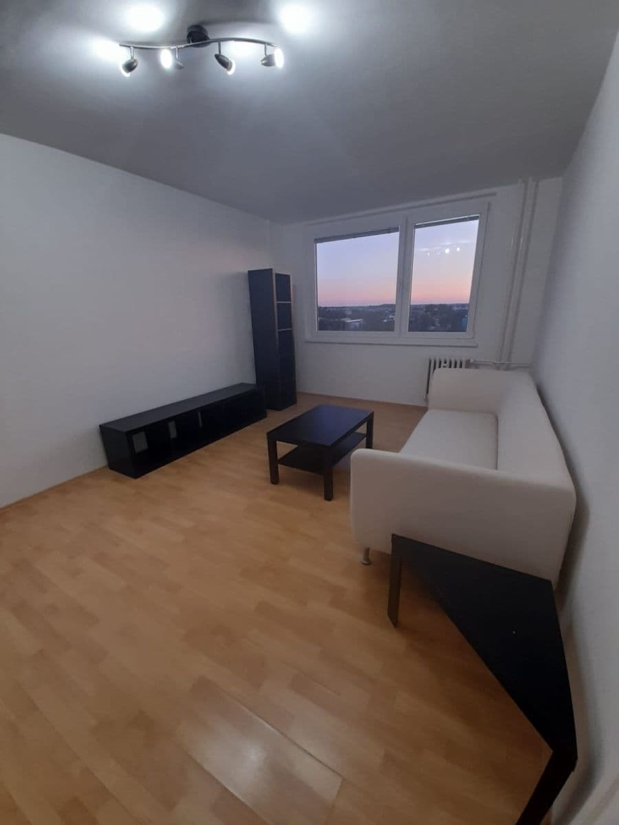 Prenájom bytu 2-izbový 44 m², Na Chobotě, Praha, Praha Prenájom bytu 2-izbový 44 m², Na Chobotě, Praha, Praha