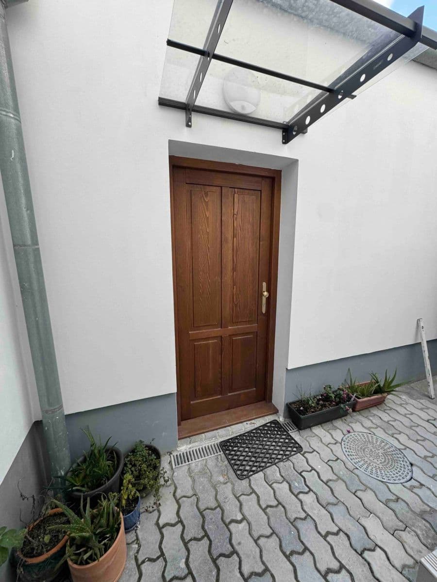 Prenájom bytu 2-izbový 39 m², Za Lužinami, Praha, Praha Prenájom bytu 2-izbový 39 m², Za Lužinami, Praha, Praha