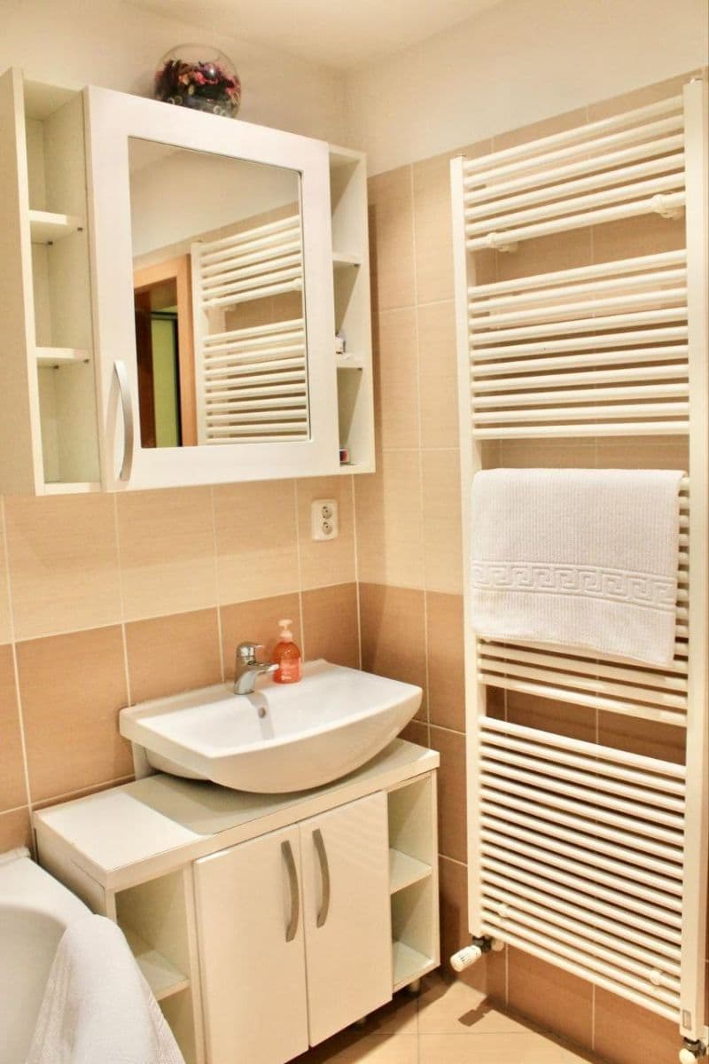 Predaj bytu 2-izbový 120 m², Pečárková, Praha, Praha Predaj bytu 2-izbový 120 m², Pečárková, Praha, Praha