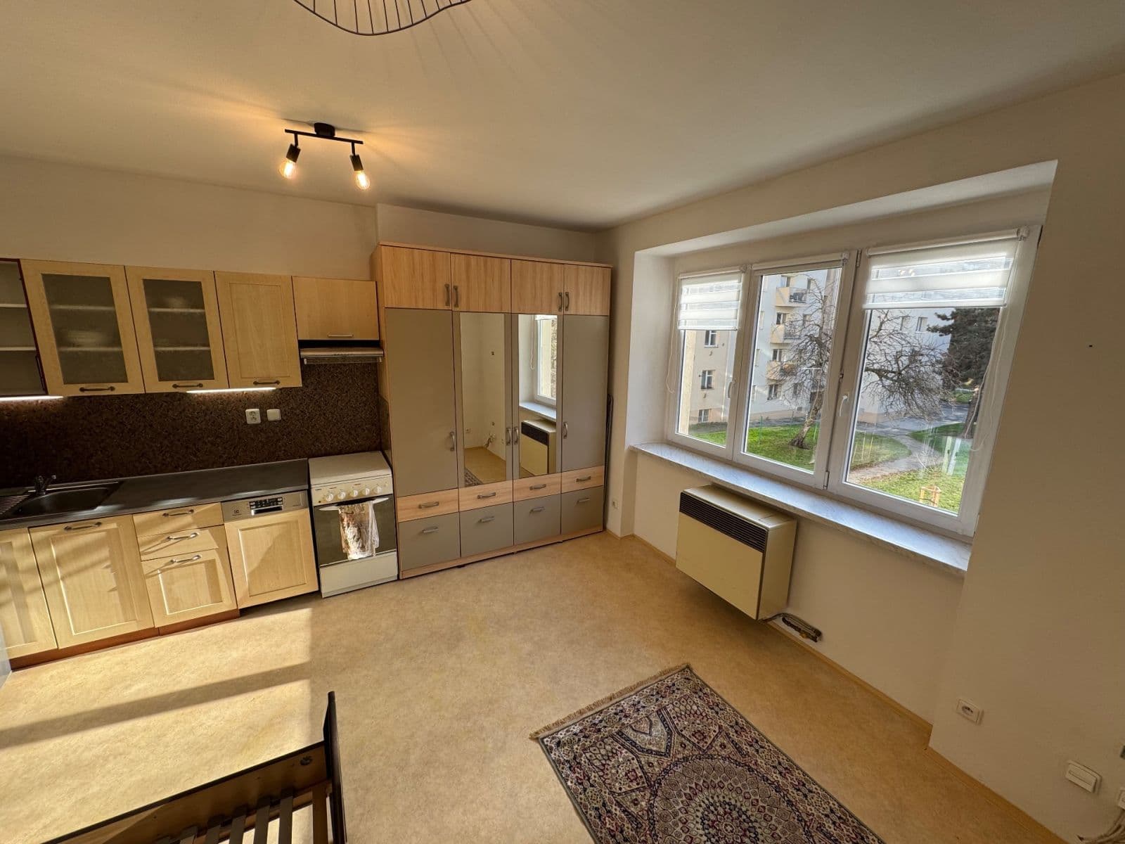 Prenájom bytu 1-izbový 22 m², Kolbenova, Praha, Praha Prenájom bytu 1-izbový 22 m², Kolbenova, Praha, Praha