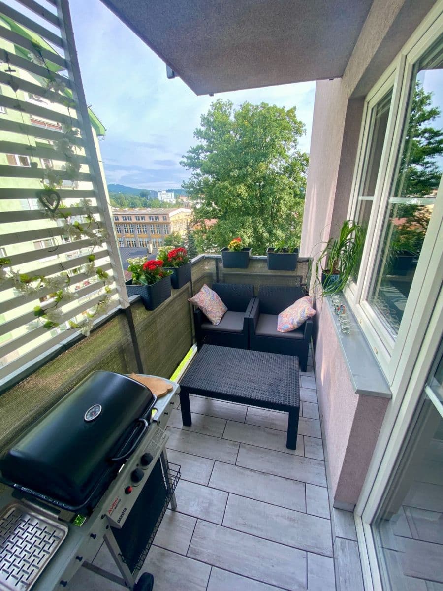 Predaj bytu 3-izbový 100 m², Nádvorní, Liberec, Liberecký kraj Predaj bytu 3-izbový 100 m², Nádvorní, Liberec, Liberecký kraj