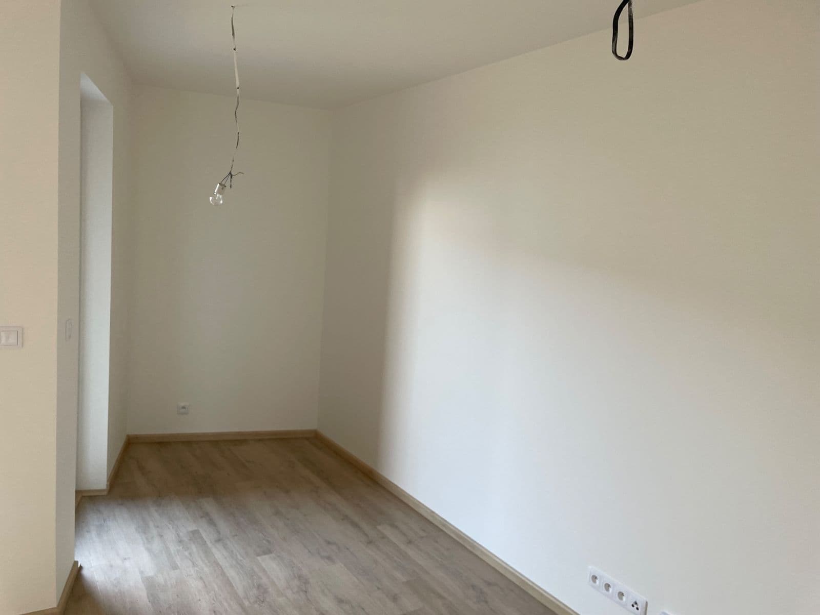 Prenájom bytu 1-izbový 31 m², Šternovská, Praha, Praha Prenájom bytu 1-izbový 31 m², Šternovská, Praha, Praha
