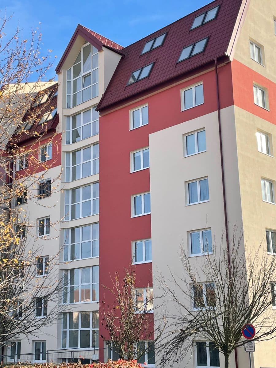 Prenájom bytu 1-izbový 35 m², Molákova, Brno, Jihomoravský kraj Prenájom bytu 1-izbový 35 m², Molákova, Brno, Jihomoravský kraj