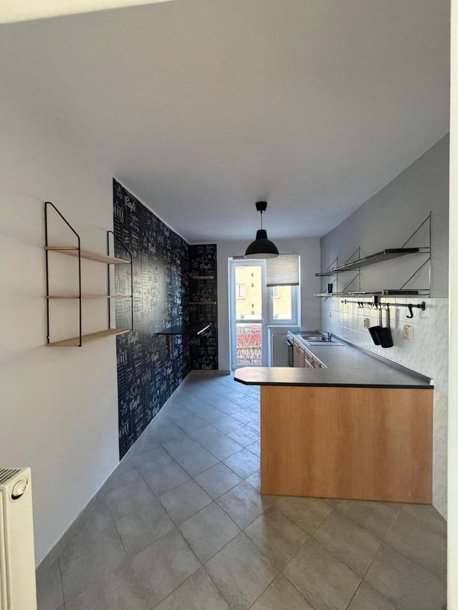 Prenájom bytu 2-izbový 57 m², Nerudova, Jevíčko, Pardubický kraj Prenájom bytu 2-izbový 57 m², Nerudova, Jevíčko, Pardubický kraj