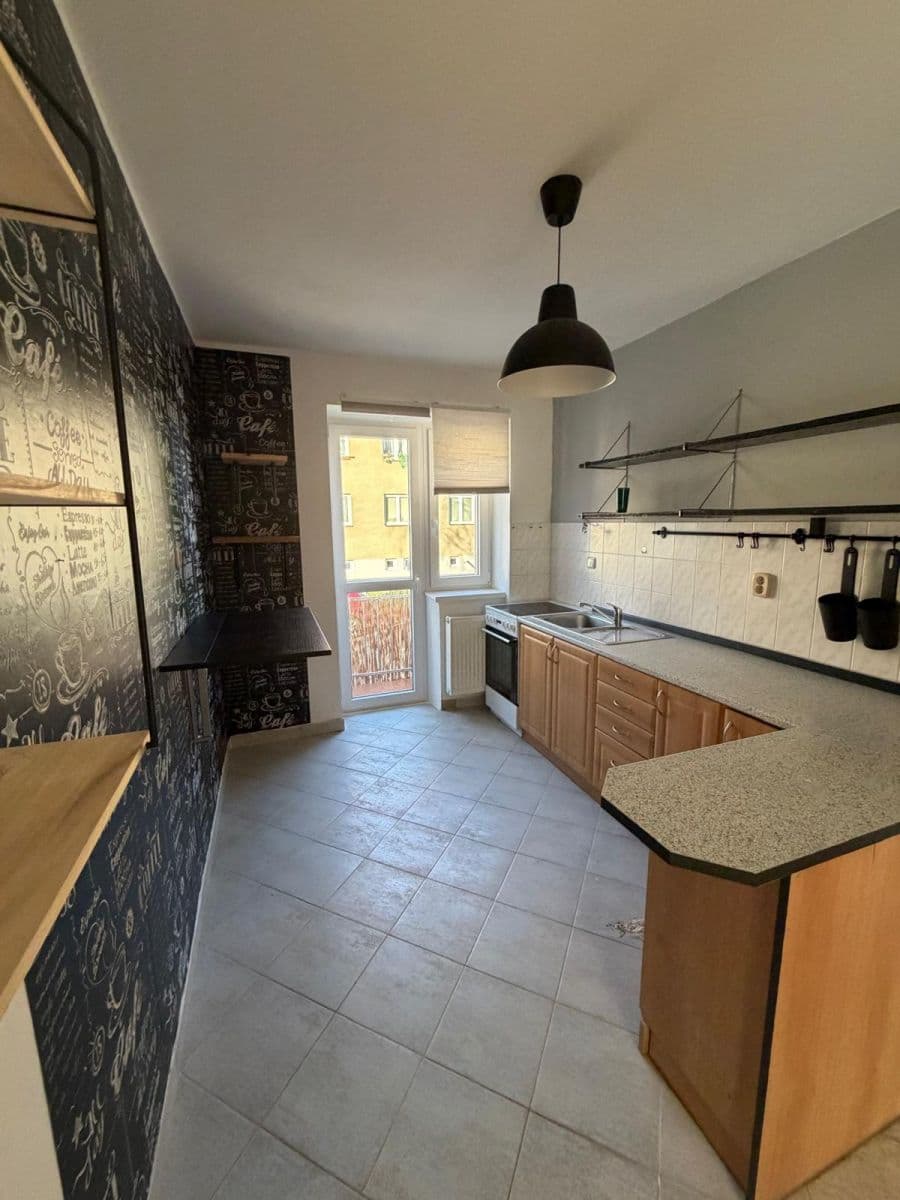 Prenájom bytu 2-izbový 57 m², Nerudova, Jevíčko, Pardubický kraj Prenájom bytu 2-izbový 57 m², Nerudova, Jevíčko, Pardubický kraj