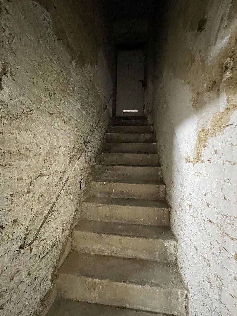 Prenájom nebytového priestoru 40 m², Gablenzgasse 31, Wien, Viedeň Prenájom nebytového priestoru 40 m², Gablenzgasse 31, Wien, Viedeň