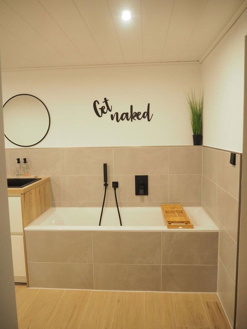 Predaj domu 103 m², pozemek 182 m², Nürtingen, Bádensko-Wurttembersko Predaj domu 103 m², pozemek 182 m², Nürtingen, Bádensko-Wurttembersko