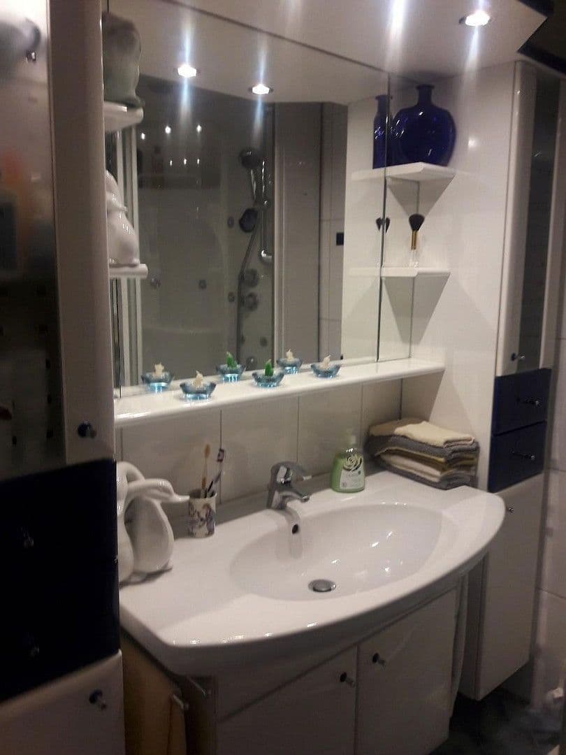 Predaj bytu 3-izbový 77 m², St. Florian, Horné Rakúsko Predaj bytu 3-izbový 77 m², St. Florian, Horné Rakúsko