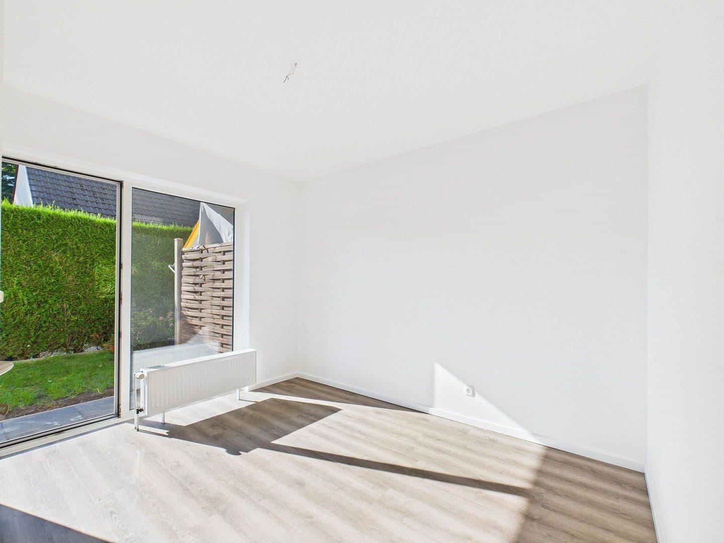 Prenájom bytu 3-izbový 81 m², Claus-Hinrich-str. 15, Bremen, Brémy Prenájom bytu 3-izbový 81 m², Claus-Hinrich-str. 15, Bremen, Brémy