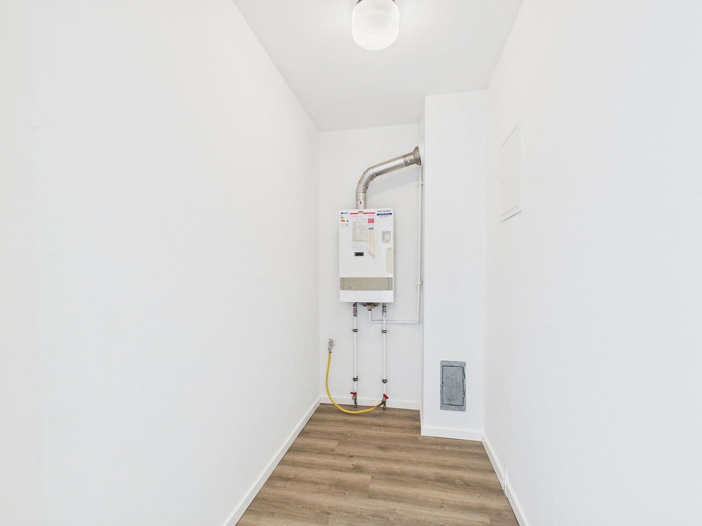 Prenájom bytu 3-izbový 81 m², Claus-Hinrich-str. 15, Bremen, Brémy Prenájom bytu 3-izbový 81 m², Claus-Hinrich-str. 15, Bremen, Brémy