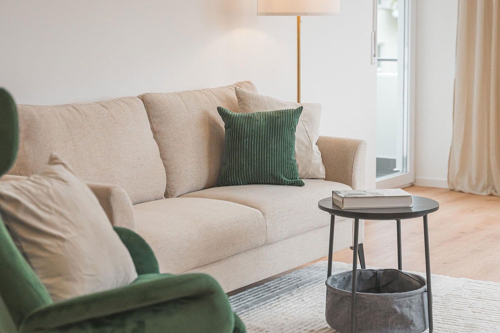 Predaj bytu 3-izbový 75 m², Leonberg, Bádensko-Wurttembersko Predaj bytu 3-izbový 75 m², Leonberg, Bádensko-Wurttembersko