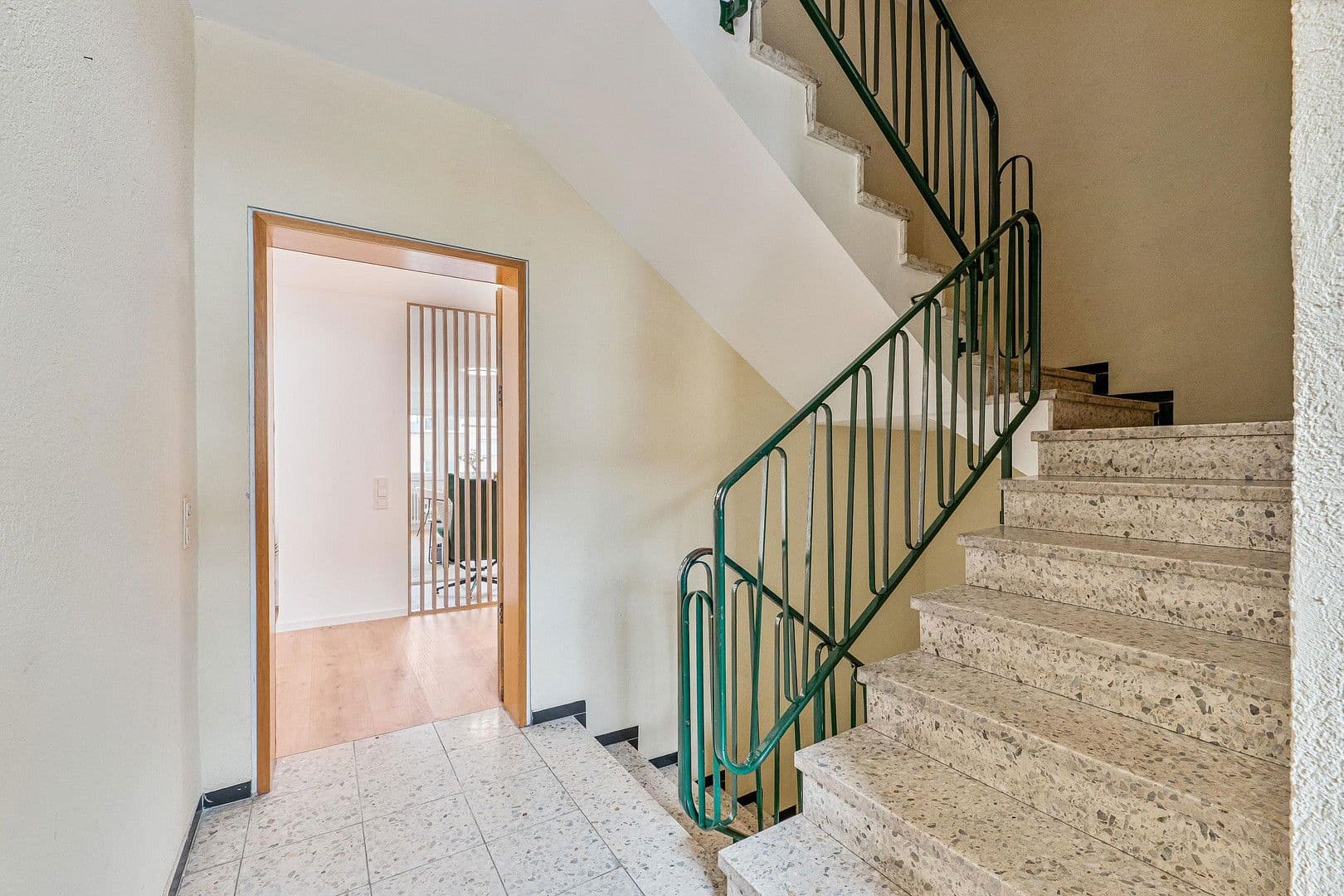 Predaj bytu 3-izbový 75 m², Leonberg, Bádensko-Wurttembersko Predaj bytu 3-izbový 75 m², Leonberg, Bádensko-Wurttembersko