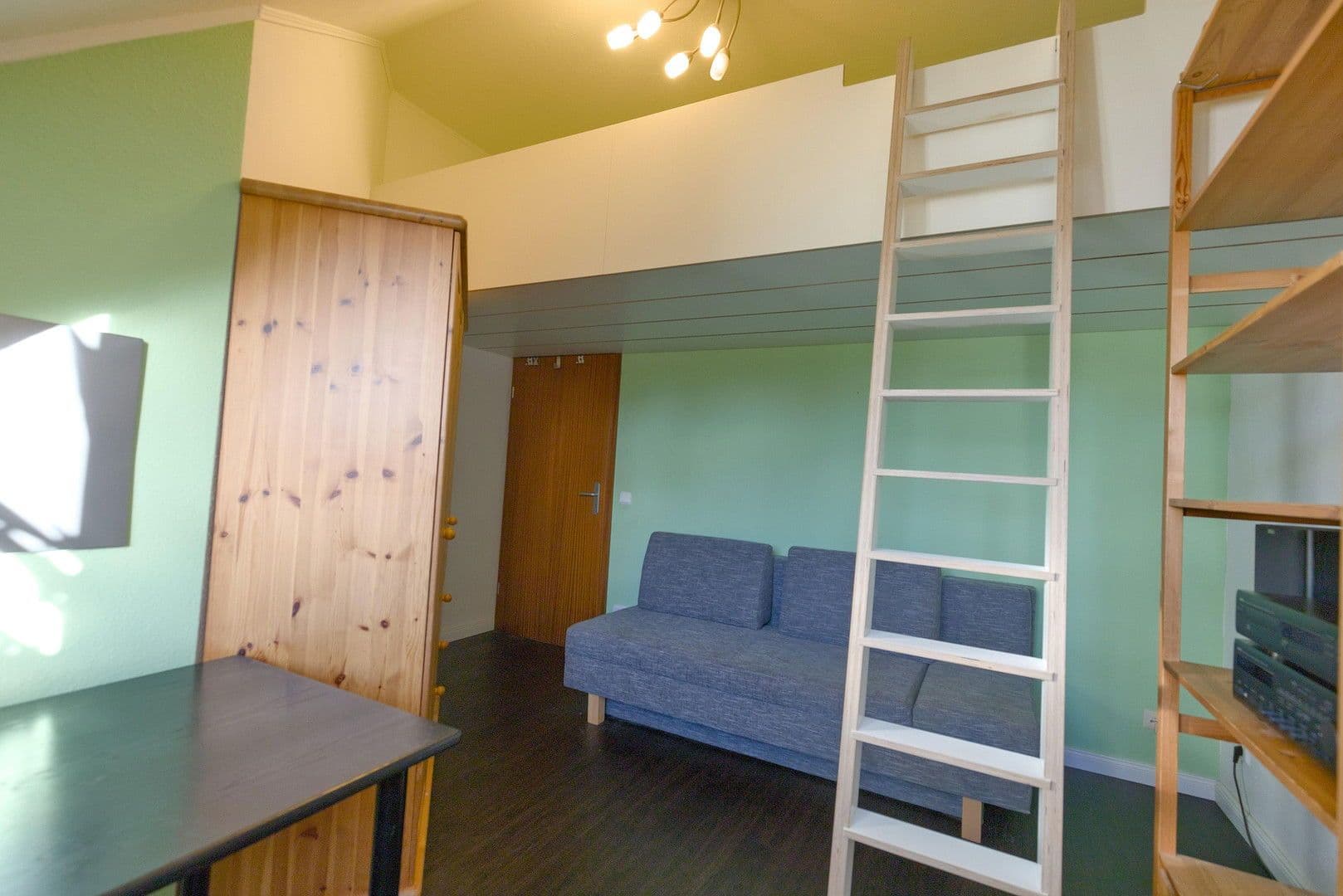 Predaj domu 102 m², pozemek 185 m², Norderstedt, Šlezvicko-Holštajnsko Predaj domu 102 m², pozemek 185 m², Norderstedt, Šlezvicko-Holštajnsko